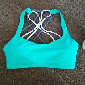 Lululemon Sports Bra size 4